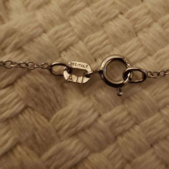 Silver, heart shaped pendant with cubic zirconia diamond. - Picture 9 of 9